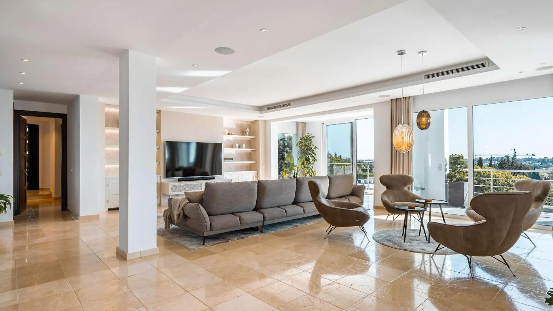 Villa Paraiso Alto Ultimate Holiday Villa Pool Gym Cinema Parking Golf إِستيبونا